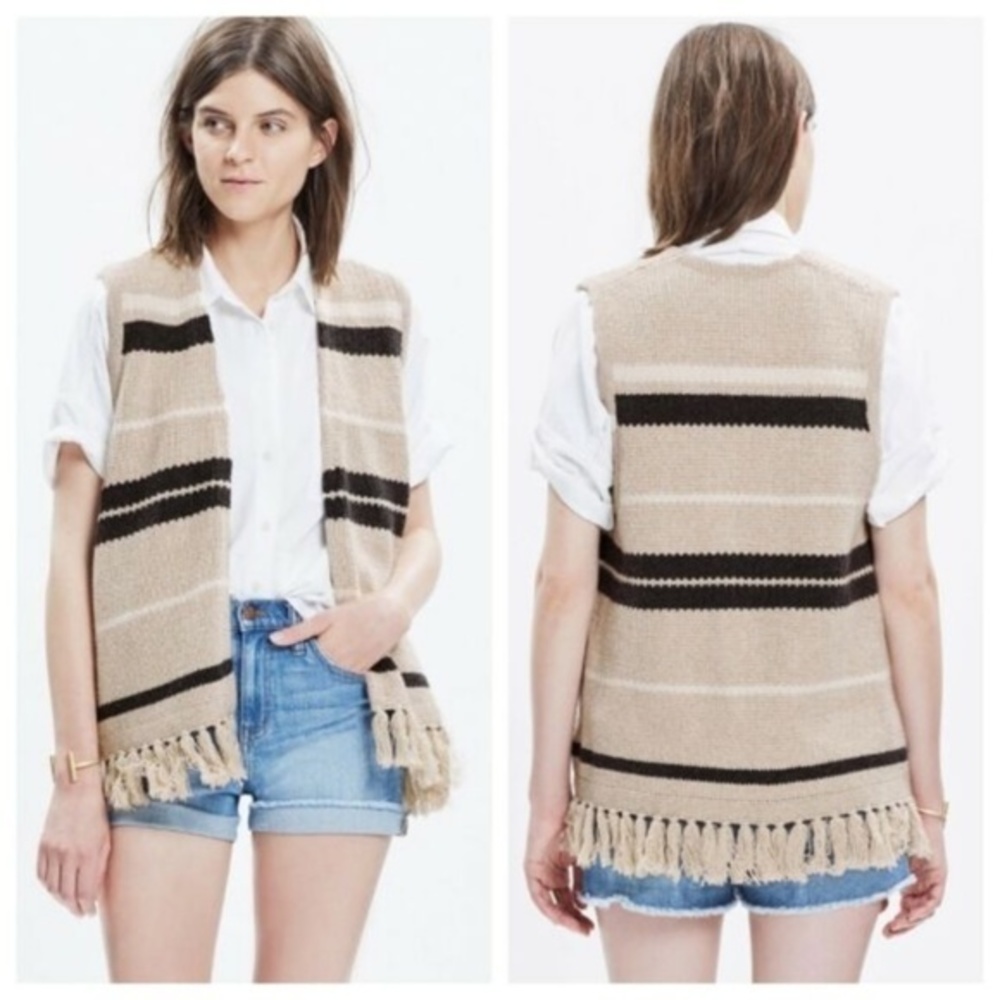 Madewell sweater vest tan gray fringe size med/L